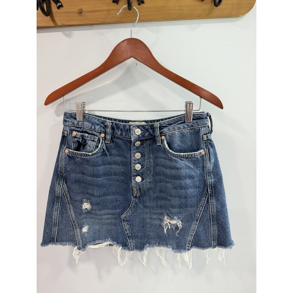 We The Free Denim Mini Skirt Size 28 Button Fly Distressed Raw Hem Cotton Boho